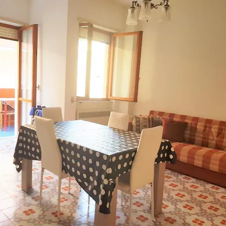 Casa Kale Polis